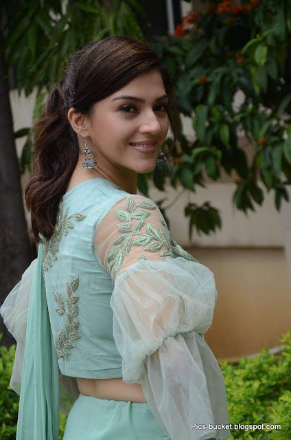 Actress mehreen kaur pirzada photos