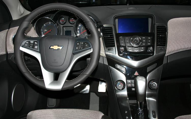 2011 New Chevrolet Cruze Interior