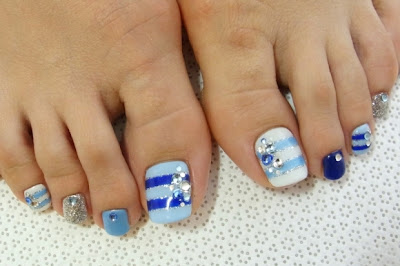 Stylish-Pedicure-Nail-Art-Designs-for-Summer-2012