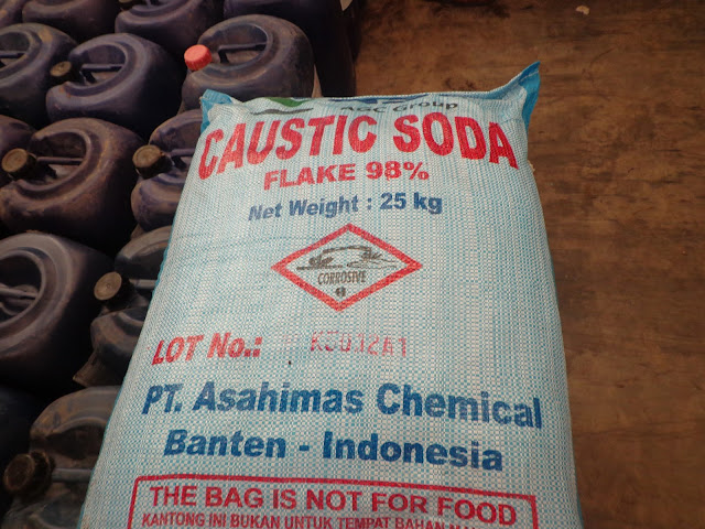 Caustic Soda Flake Asahi Hub 021 961 52 111 atau 08181 52 111