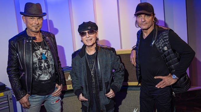 Átírták a Scorpions leghíresebb dalának szövegét, mert az „túl romantikusan szólt Oroszországról”