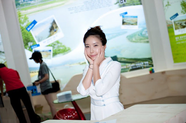 Min Da Huin at Korea Brand Expo 2011