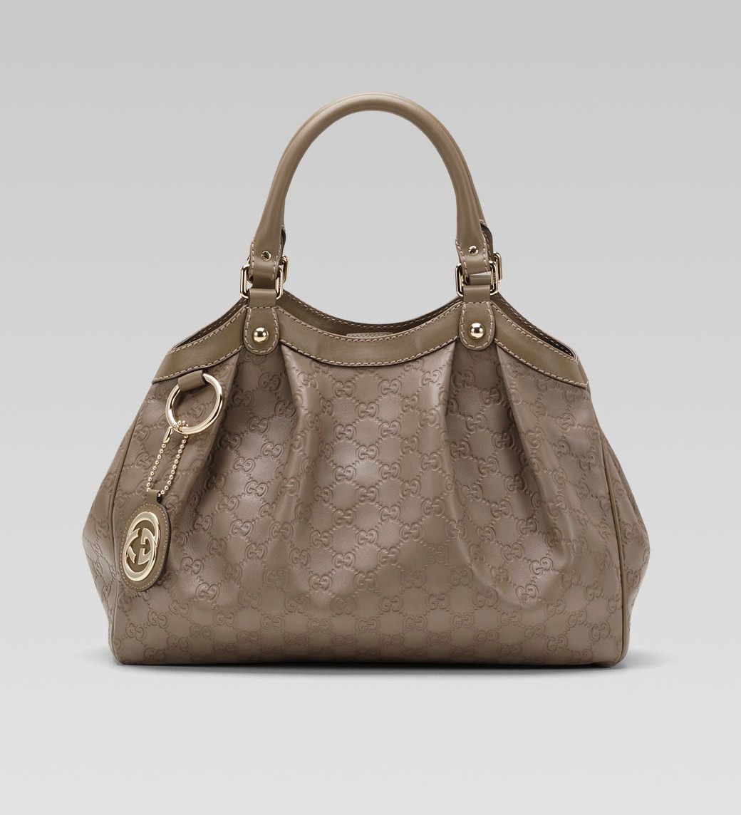 10 Most Popular Handbags of 20102011