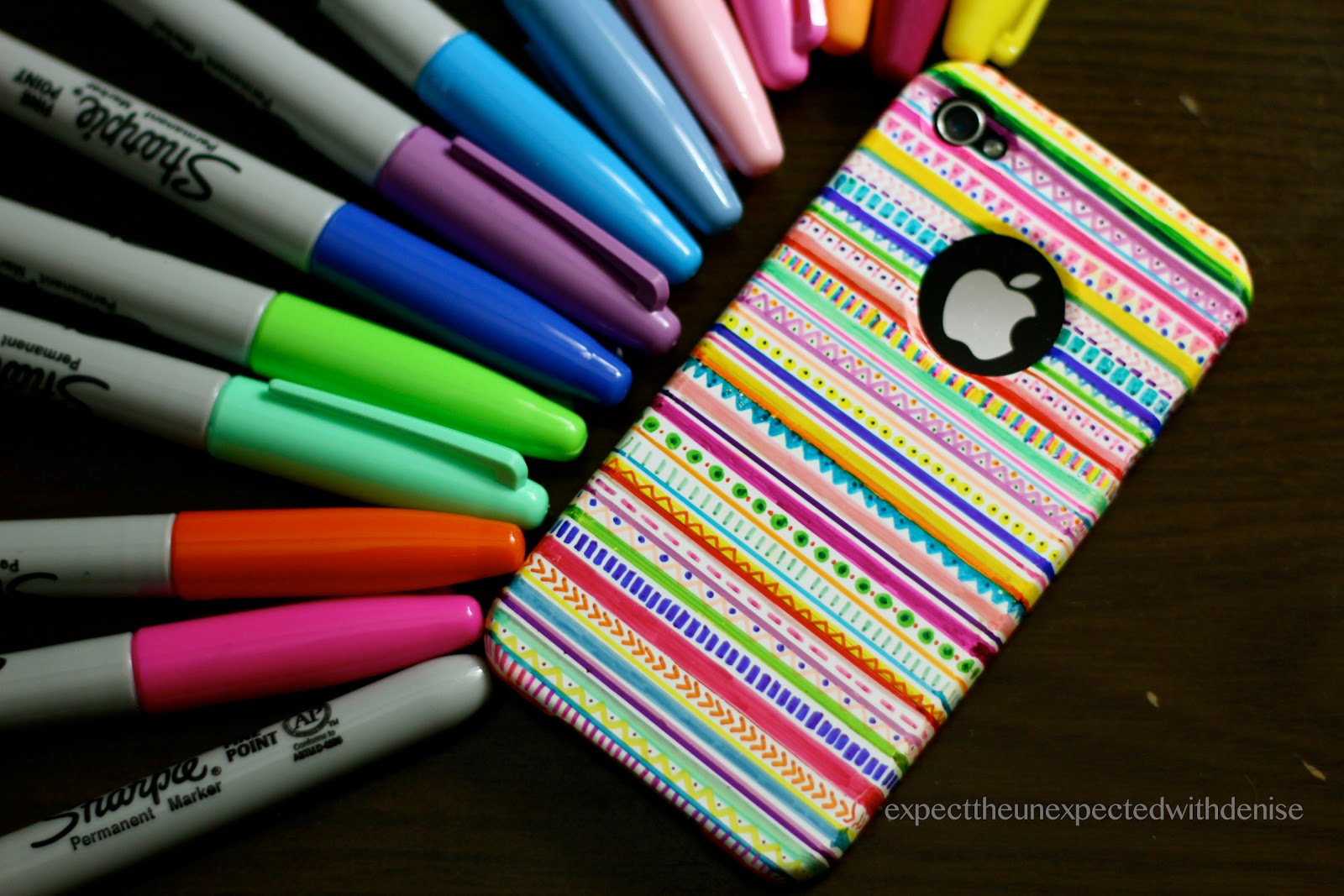 Unexpected Expectations: DIY: Tribal print iPhone case