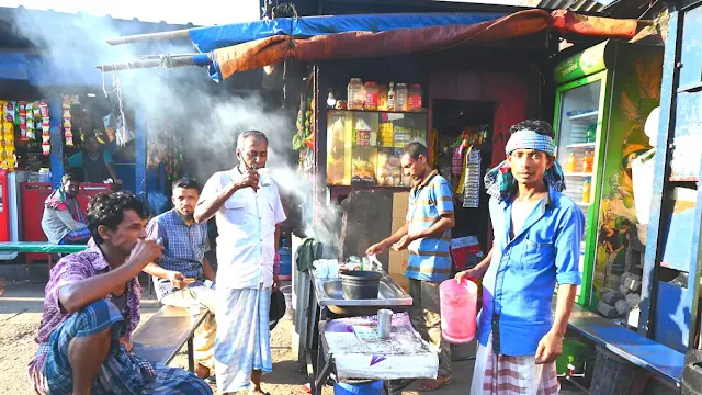 A Tea Stall (একটি চায়ের দোকান)