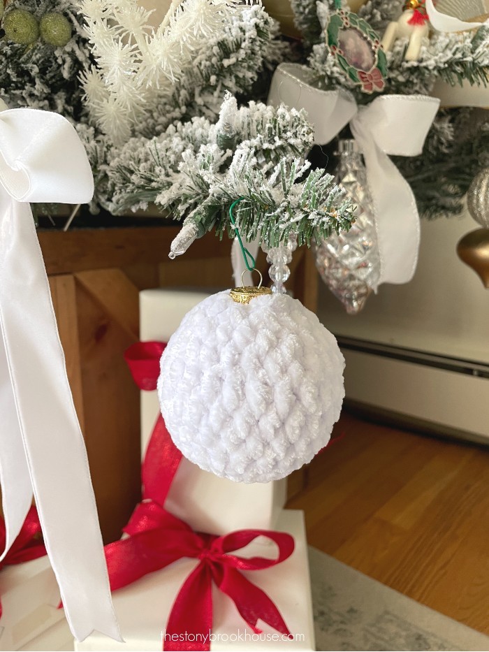 Crocheted velvet ornament