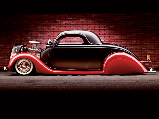 1935 Ford Coupe With Two Doors