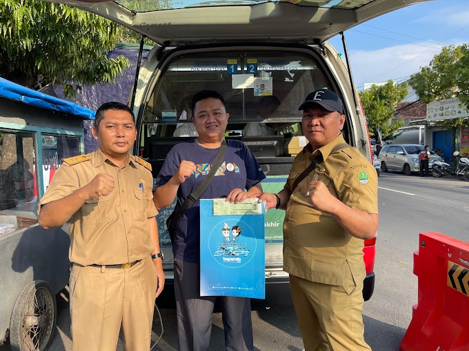 Samsat Indramayu I Gelar Samsat Ngabuburit Sambil Bagi Bagi Takjil dan Souvenir