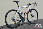 Giro 105 Bianchi Specialissima CV Shimano Ultegra R8270 Di2 Campagnolo Bora Ultra WTO 33 road bike at twohubs.com