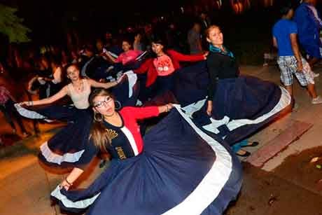 Las fraternidades qhochalas brillan en el Carnaval de Oruro