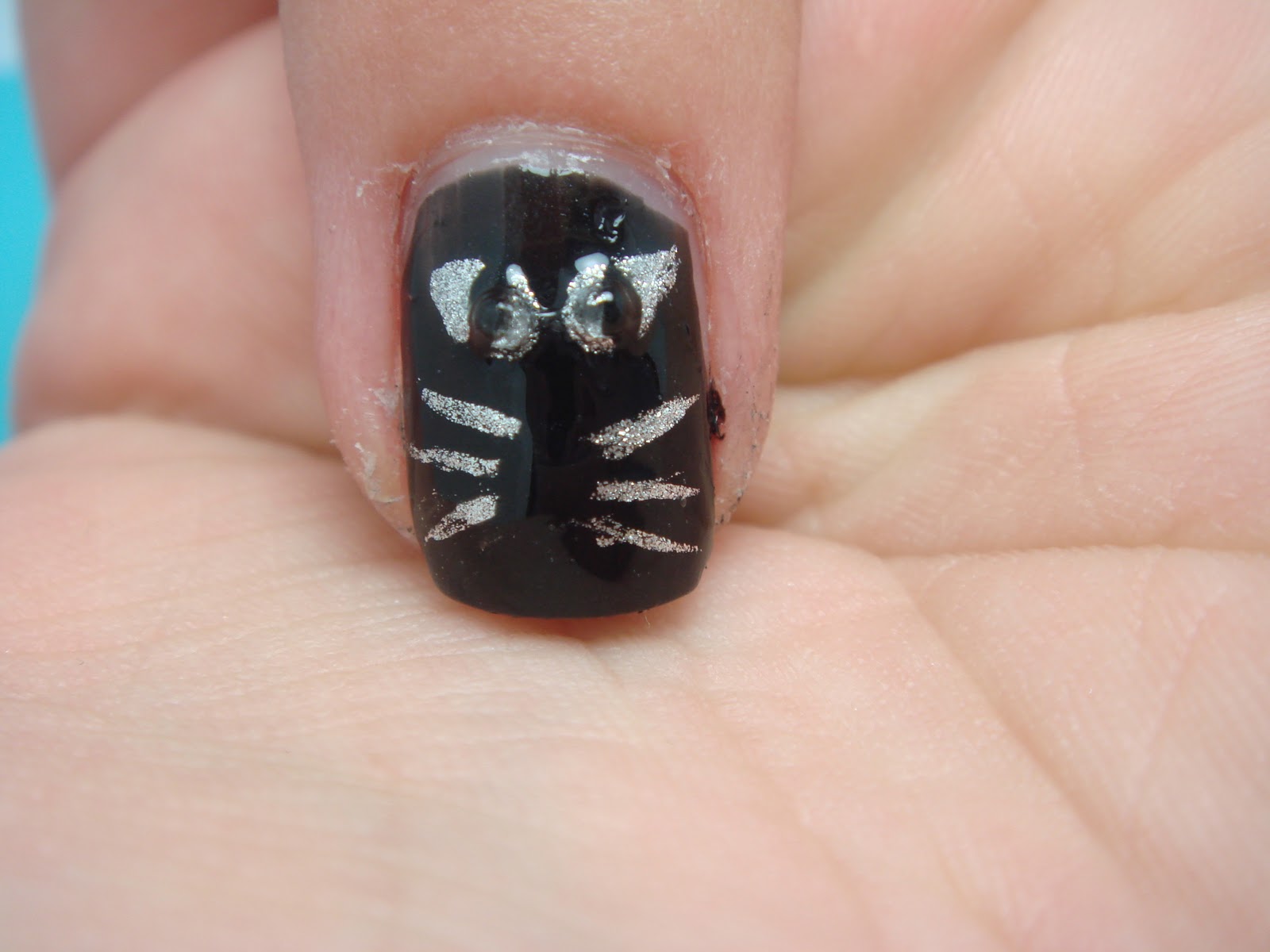 Quick and Easy Halloween Nail Designs