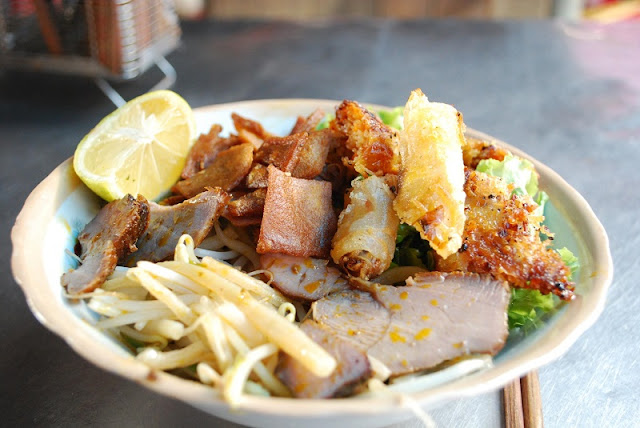 Foodies, Vietnam is definitely a place that you must travel at least once in life 3