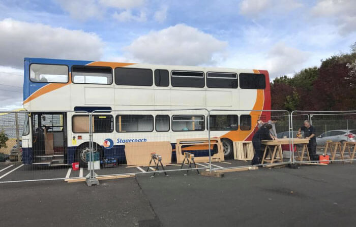 Two UK Women Turned A Double-Decker Bus Into A Shelter For Homeless, Proving The Amazement Human Generosity Can Bring