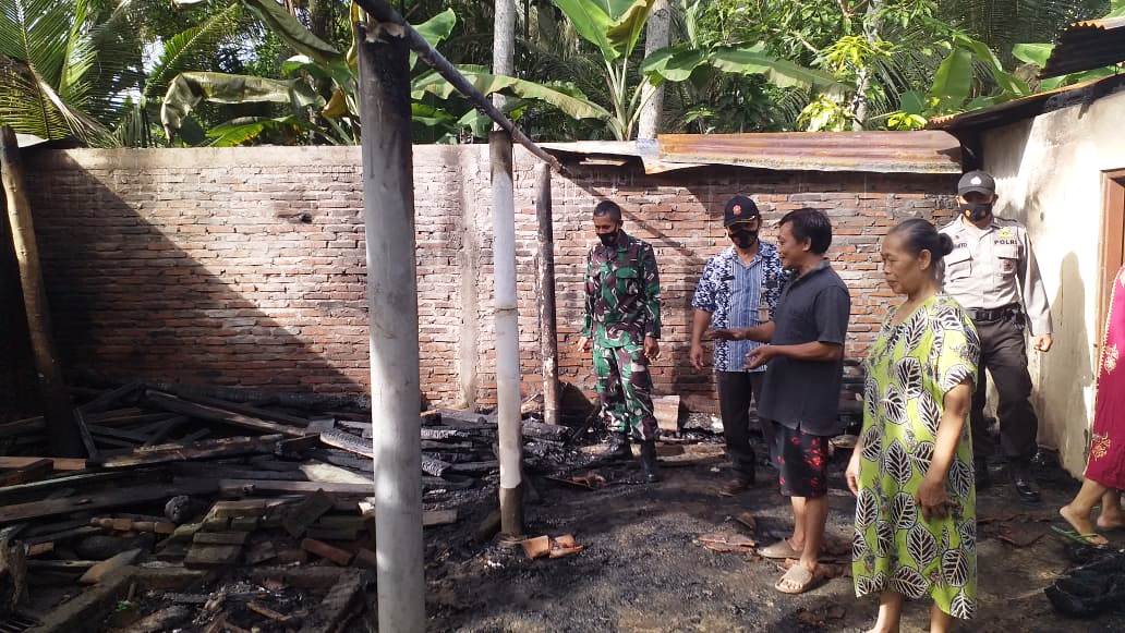 Bakar Sampah, Rumah Warga Prembun Nyaris Ludes Terbakar