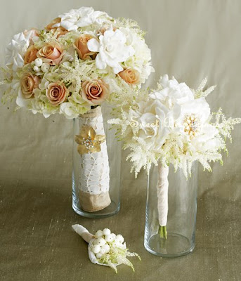 The shape of your wedding bouquet is actually depending on the style that