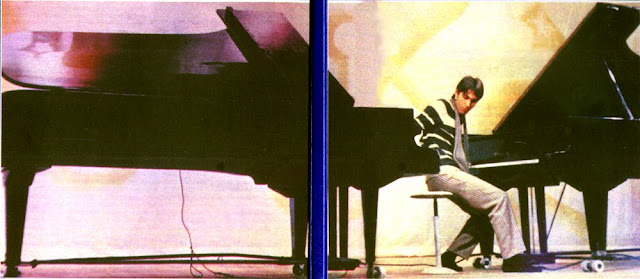 Sergey Kuryokhin at two pianos - The Ways of Freedom