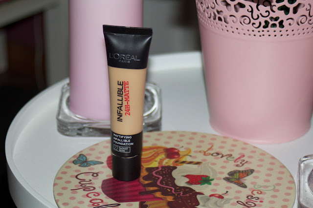 L'oreal Infallible 24h Matte tekući puder