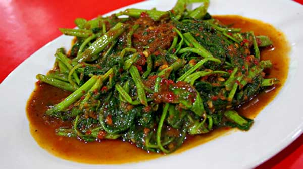 INILAH Resep Tumis Kangkung Terasi Enak & Sedap