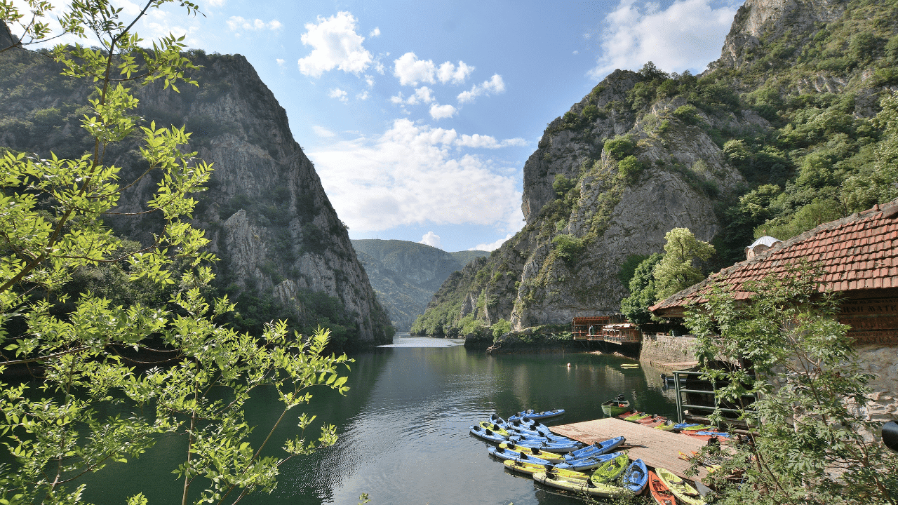 Matka Kanyonu Kiliseleri