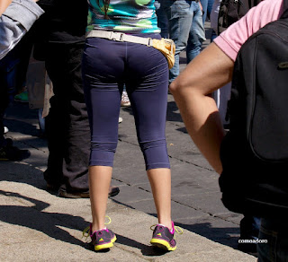 chicas guapas leggins