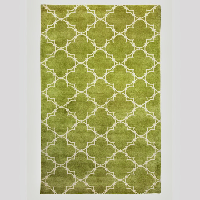 5' x 8' COCOCOZY Quatrefoil Rug in Apple Green