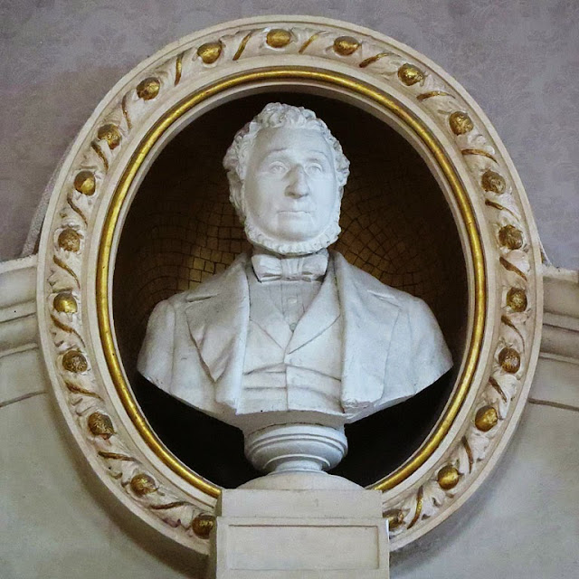 Bust of Francesco Bonaini, Town Hall, Livorno