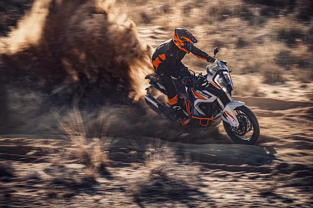 2021 KTM 1290 Super Adventure R Photos