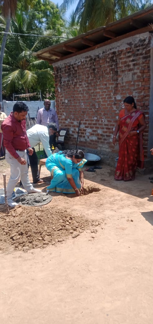  மண்முனை தென்மேற்கில் "ரன் விமண" சமூர்த்தி வீட்டுத் திட்டத்திற்கான ஆரம்ப நிகழ்வு!