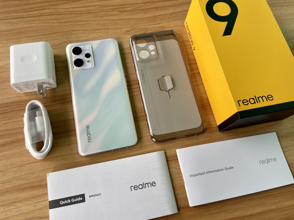 realme 9 4G What's Inside the Box