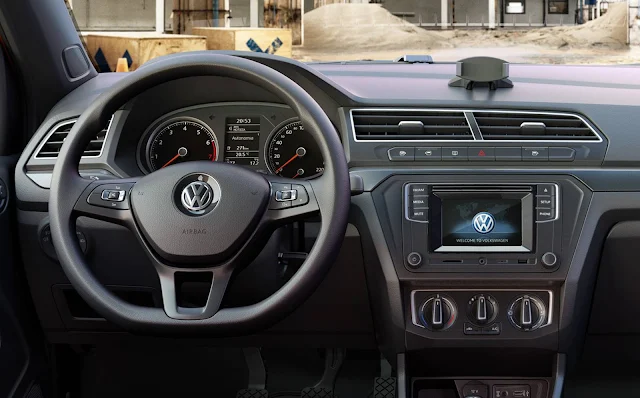 VW Gol 2018 1.6 Automático