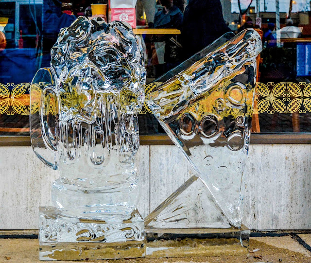 ice sculpture