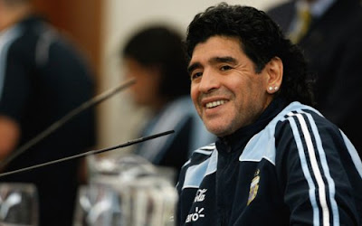 World Famous Football Player Diego Maradona WIki & Photos