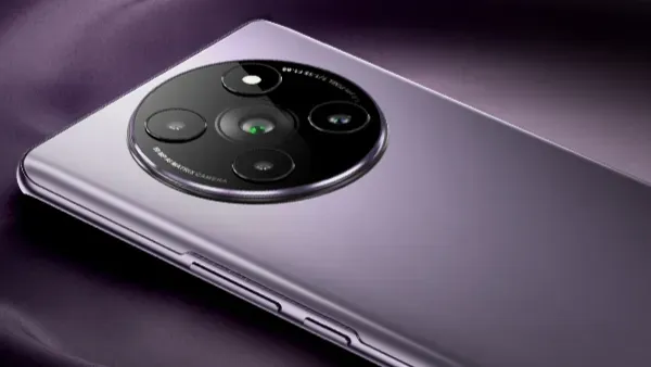 வெறும் ரூ.17,249 பட்ஜெட்ல 3D Curved AMOLED.. QUAD கேமரா.. 16GB ரேம்.. எந்த போன்?