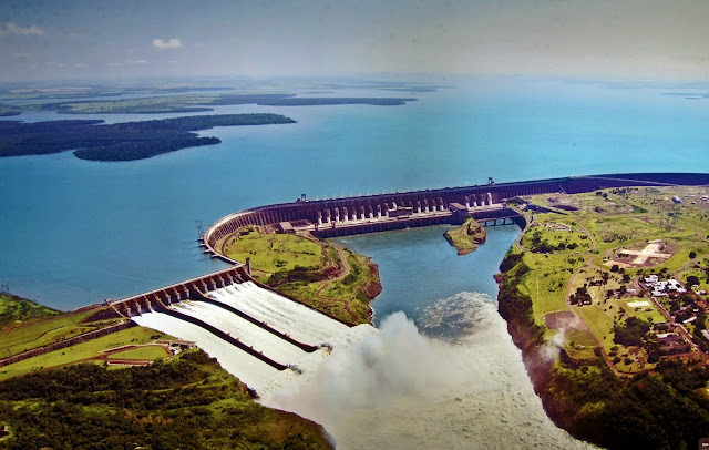 Itaipú dam