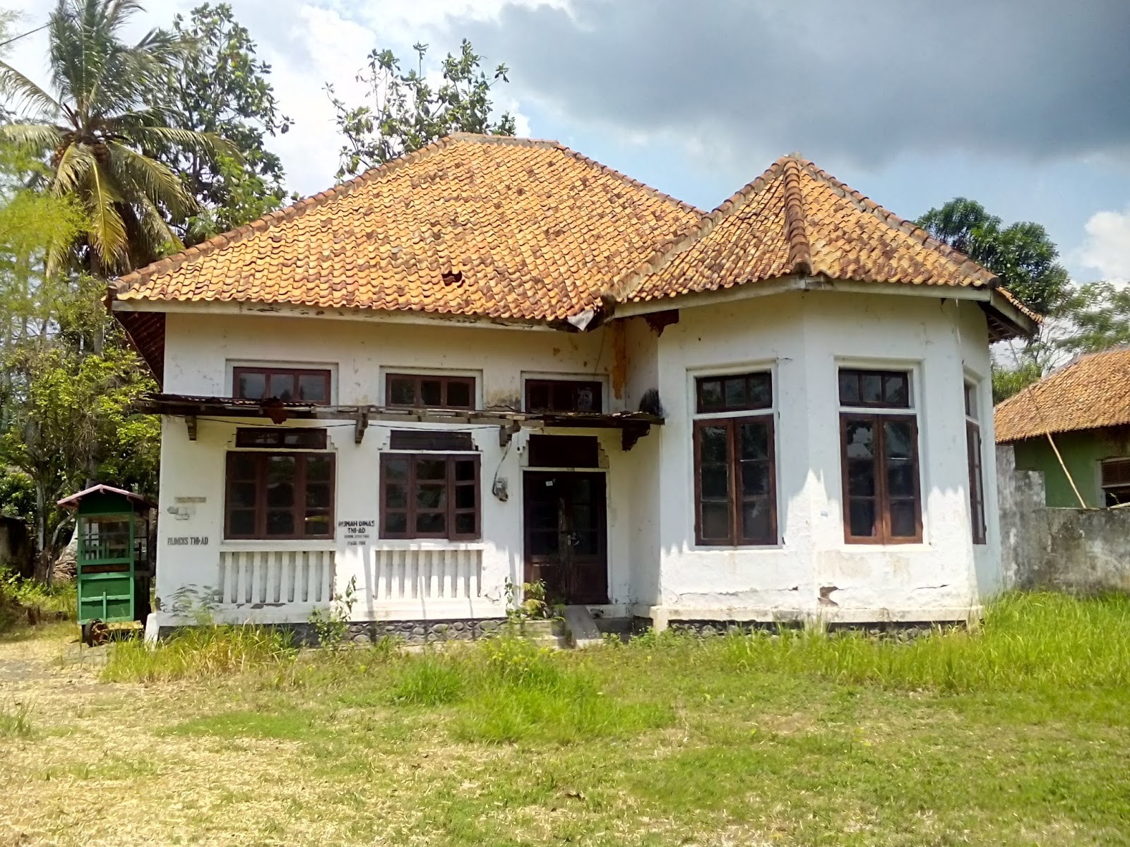  Rumah rumah bergaya kolonial dari berbagai penjuru 
