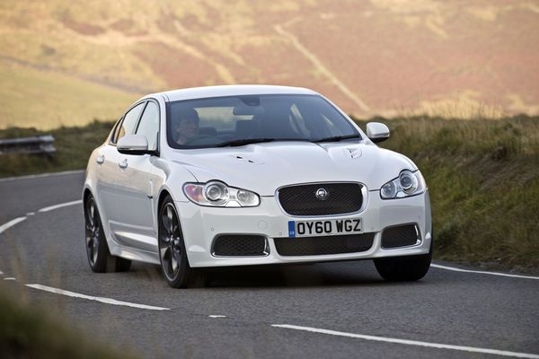 Jaguar XF