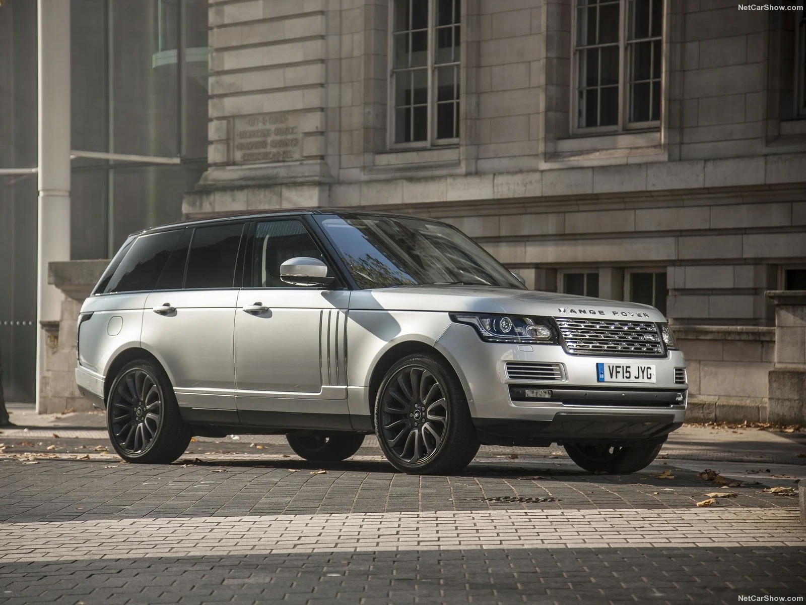 Hình ảnh xe ô tô Land Rover Range Rover SV Autobiography 2016 & nội ngoại thất