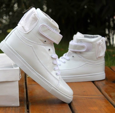 high top white sneakers for men 