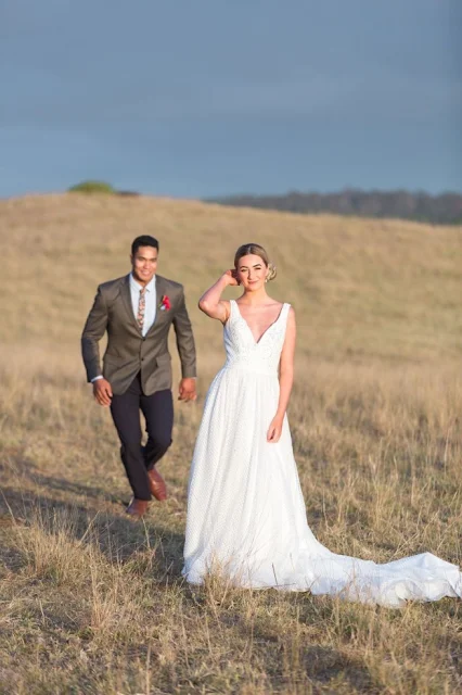 JESSICA R HEATH PHOTOGRAPHY TOOWOOMBA WEDDING PHOTOGRAPHER BRIDAL GOWN AUSTRALIAN DESIGNER