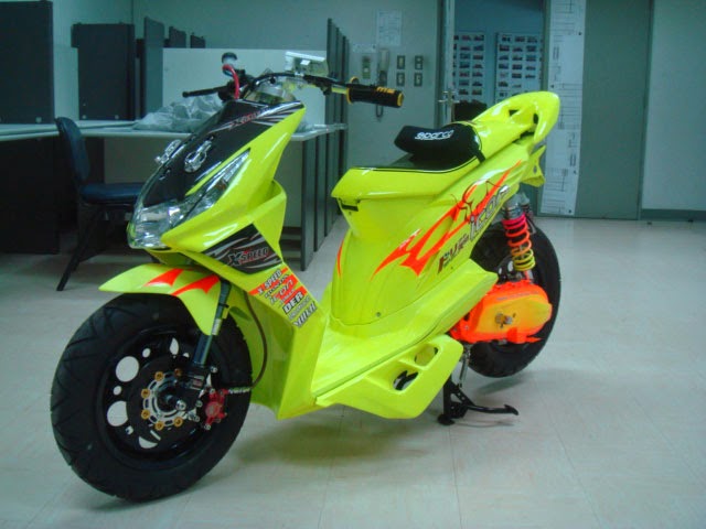 Modifikasi Motor  Honda Vario  2014