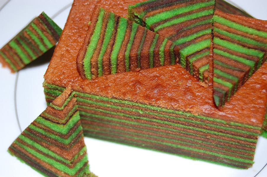 Sarawak Sidek: Sarawak Layer Cakes