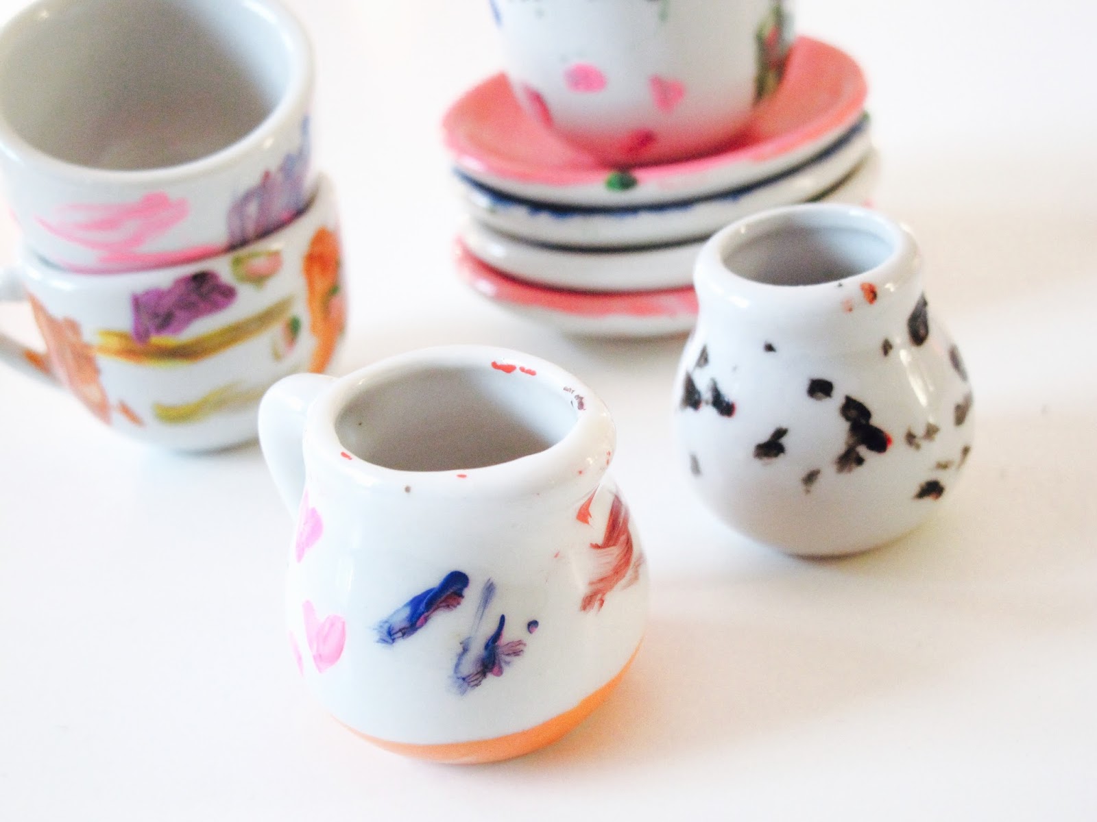 HANDPAINTED TEA SET