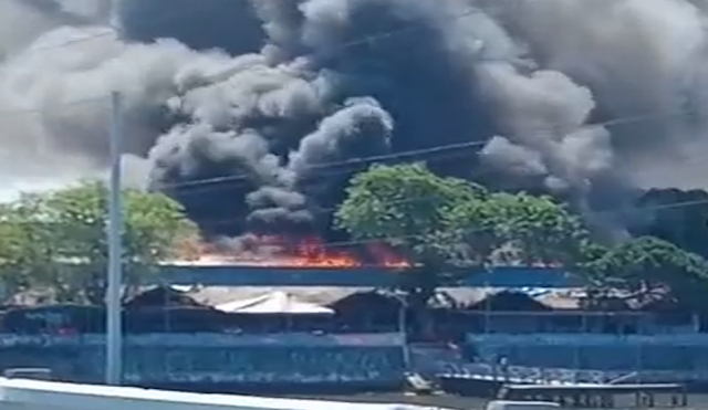 Incêndio atinge Mercado de Artesanato de Itapissuma