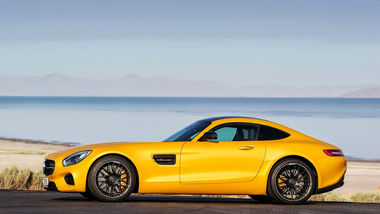 Komisch 2016 Mercedes Amg Gt Wallpapers