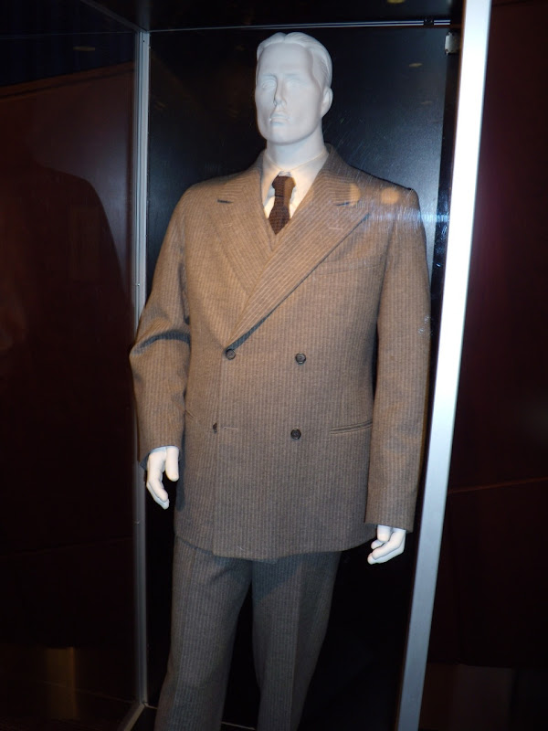 Christian Bale 1930s Public Enemies suit