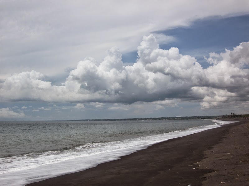 Tempat Wisata Pantai Sedayu Klungkung