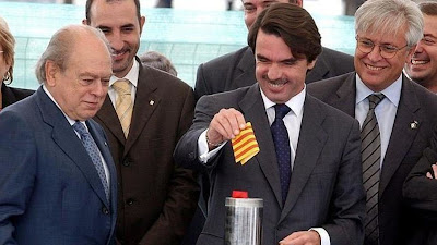 Aznar, Pujol, bandera, votar, catalanismo