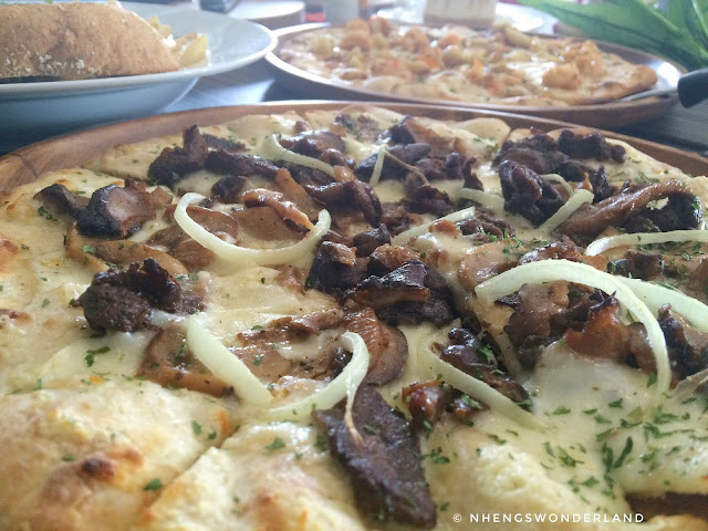 Steak & Cheese Pizza - Eddieboy's Kitchen