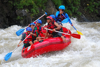 Gambar Arung Jeram di Magelang