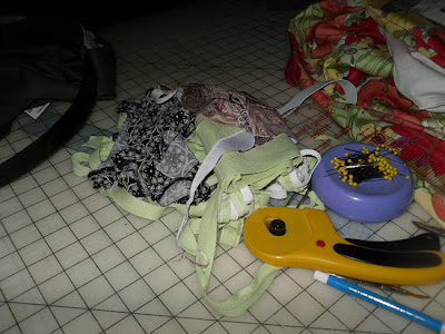 This is the scrap pile from the alterations. And oh, that pretty print 